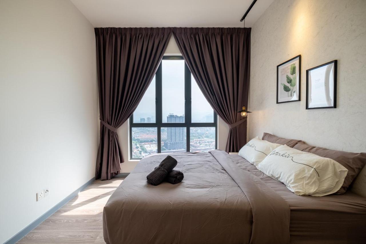 Апартаменты Contemporary United Point 6 Pax 现代风格 Desa Park & Mont Kiara Куала-Лумпур Экстерьер фото